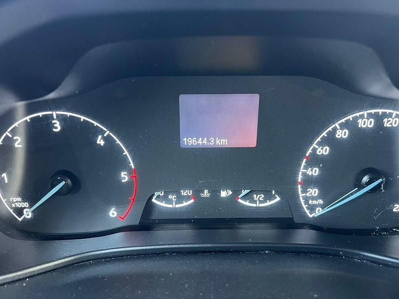 Gebraucht Ford Transit Connect 101 PS (74 kW) 2021 Frostweiß Van / Kleinbus