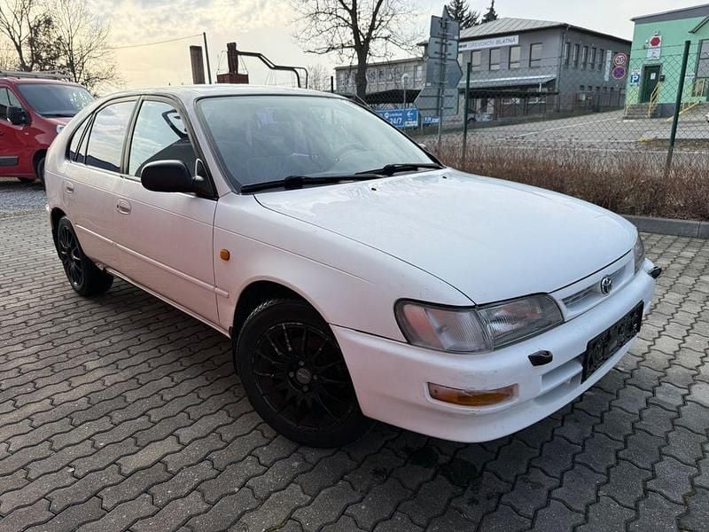 Gebraucht Toyota Corolla XLi 75 PS (55 kW) 1997 Weiß Limousine