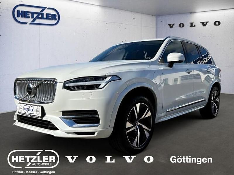 Crystal white / metallic Gebraucht 2022 Volvo XC90 Plus SUV | 56.950 € (Etwas zu teuer) - Bild 1/4