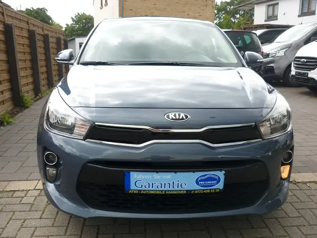 Gebraucht Kia Rio Edition 7 99 PS (72 kW) 2019 Blau Limousine