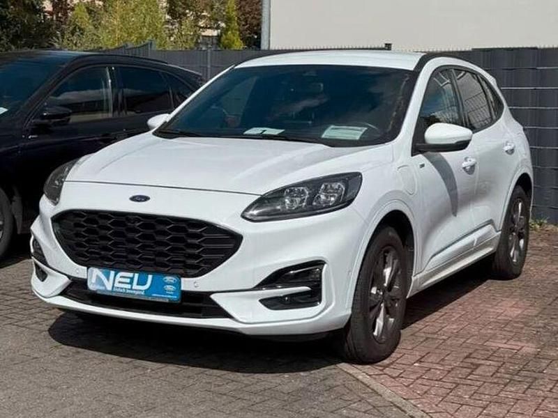 Gebraucht Ford Kuga ST-Line 152 PS (111 kW) 2022 Weiß SUV