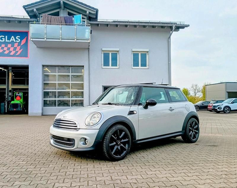 Usata Mini Cooper 120 CV (88 kW) 2011 Argento Utilitaria