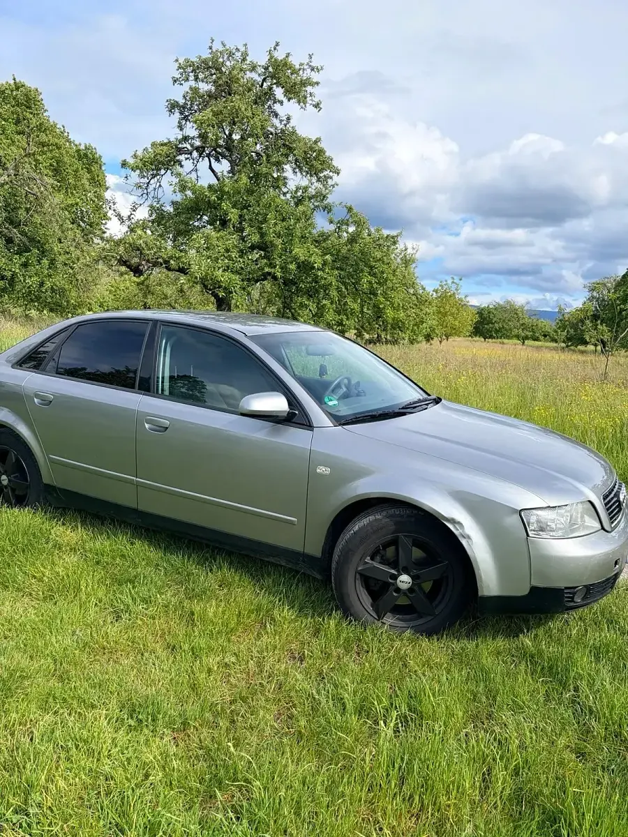 Gebraucht Audi A4 130 PS (95 kW) 2002 Braun Limousine