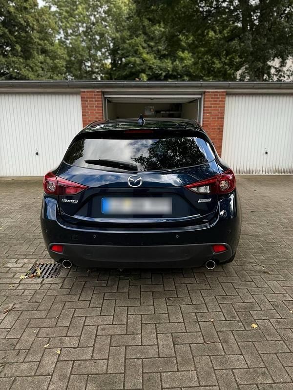 Gebraucht Mazda 3 120 PS (88 kW) 2014 Blau Limousine