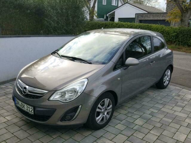Verkauft Opel Corsa Zu Verkaufen Gebraucht 11 119 500 Km In Nordrhein Westfalen