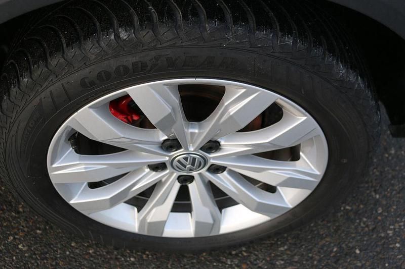 Gebraucht VW T-Roc Sport 150 PS (110 kW) 2020 Grau SUV