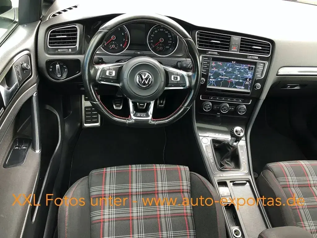 Gebraucht VW Golf VII GTI 230 PS (169 kW) 2014 Weiss (metallic) Limousine
