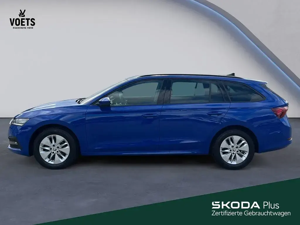 Gebraucht Skoda Octavia Ambition 150 PS (110 kW) 2022 Blau Kombi
