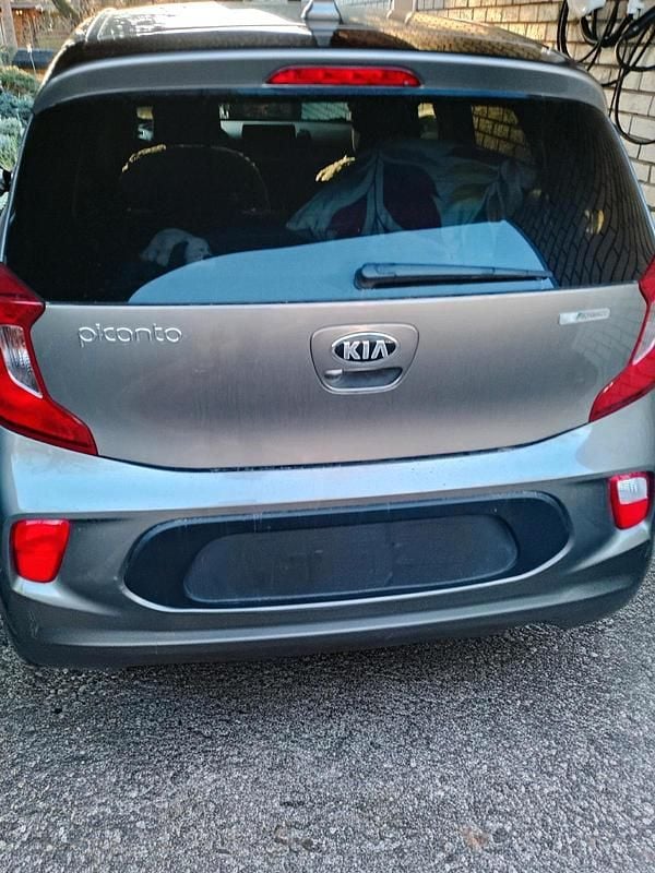 Gebraucht Kia Picanto 84 PS (61 kW) 2018 Grau Kleinwagen