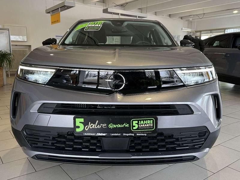 Gebraucht Opel Mokka Edition 131 PS (96 kW) 2023 Kontrast grau/quarz silber SUV