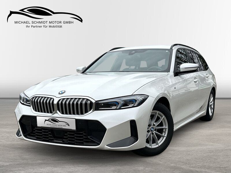 Mineralweiss Gebraucht 2023 BMW 320 M Sport Limousine | 35.600 € (Guter Preis) - Bild 1/4