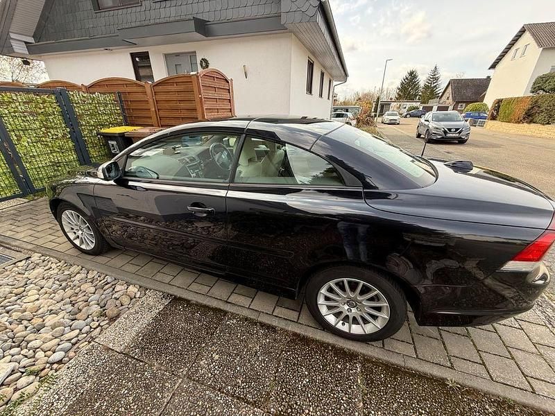 Gebraucht Volvo C70 Summum 136 PS (100 kW) 2009 Schwarz Cabrio