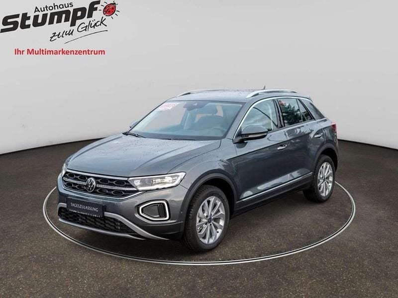 Neu VW T-Roc Style 150 PS (110 kW) 2025 Indiumgrau metallic SUV