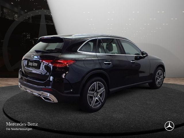 Gebraucht Mercedes GLC300 Premium 258 PS (189 kW) 2023 Schwarz SUV