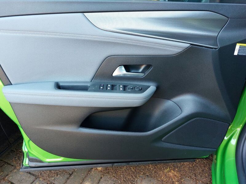 Gebraucht Opel Mokka Elegance 131 PS (96 kW) 2021 Grün SUV