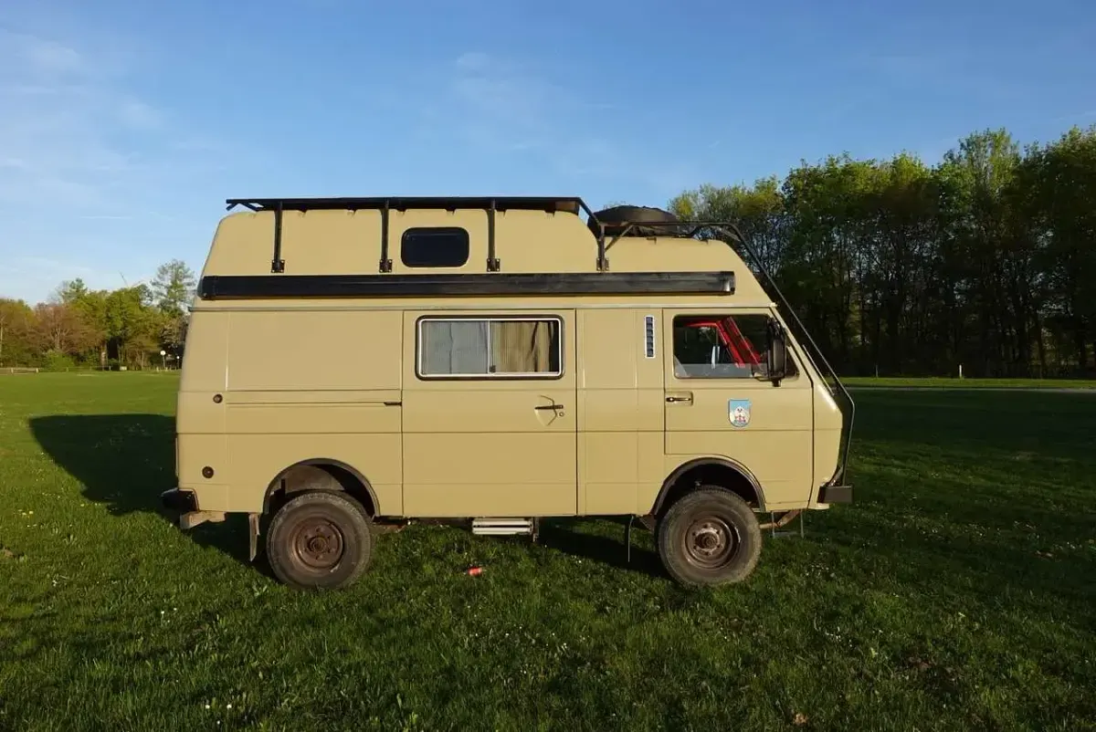 Gebraucht VW LT 102 PS (75 kW) 1989 Beige Van