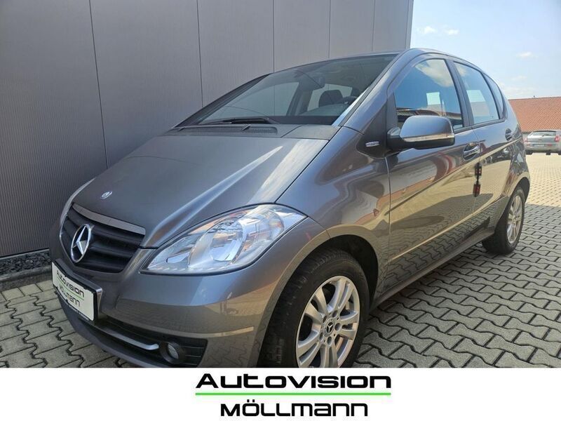 Grau Gebraucht 2010 Mercedes A160 Limousine | 5.980 € (Fairer Preis) - Bild 1/4