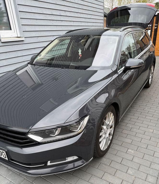 Gebraucht VW Passat Comfortline 190 PS (139 kW) 2016 Andere farben Kombi