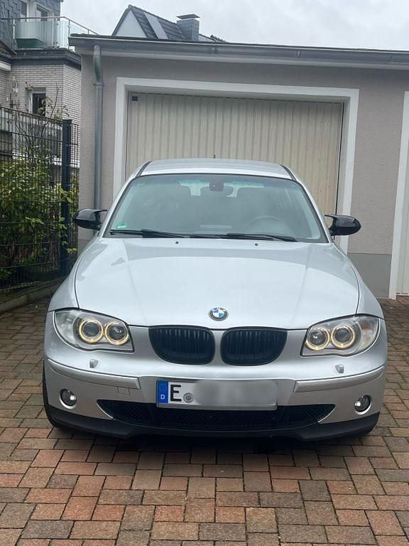 Gebraucht BMW 116 116 PS (85 kW) 2004 Silber Kleinwagen