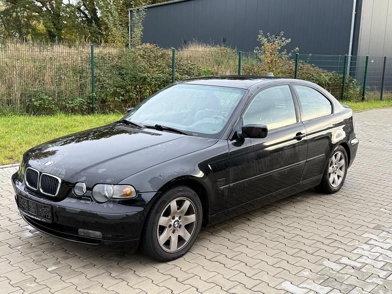 Schwarz Gebraucht 2001 BMW 316 Compact Kleinwagen | 990 € (Guter Preis) - Bild 1/4