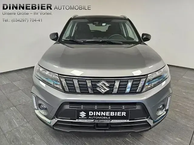 Gebraucht Suzuki Vitara Comfort 129 PS (94 kW) 2022 Schwarz (metallic) SUV