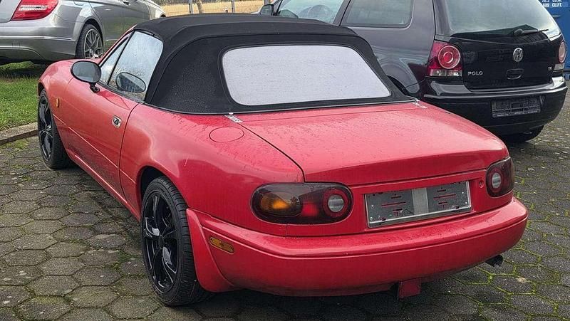 Gebraucht Mazda MX5 116 PS (85 kW) 1991 Rot Cabrio