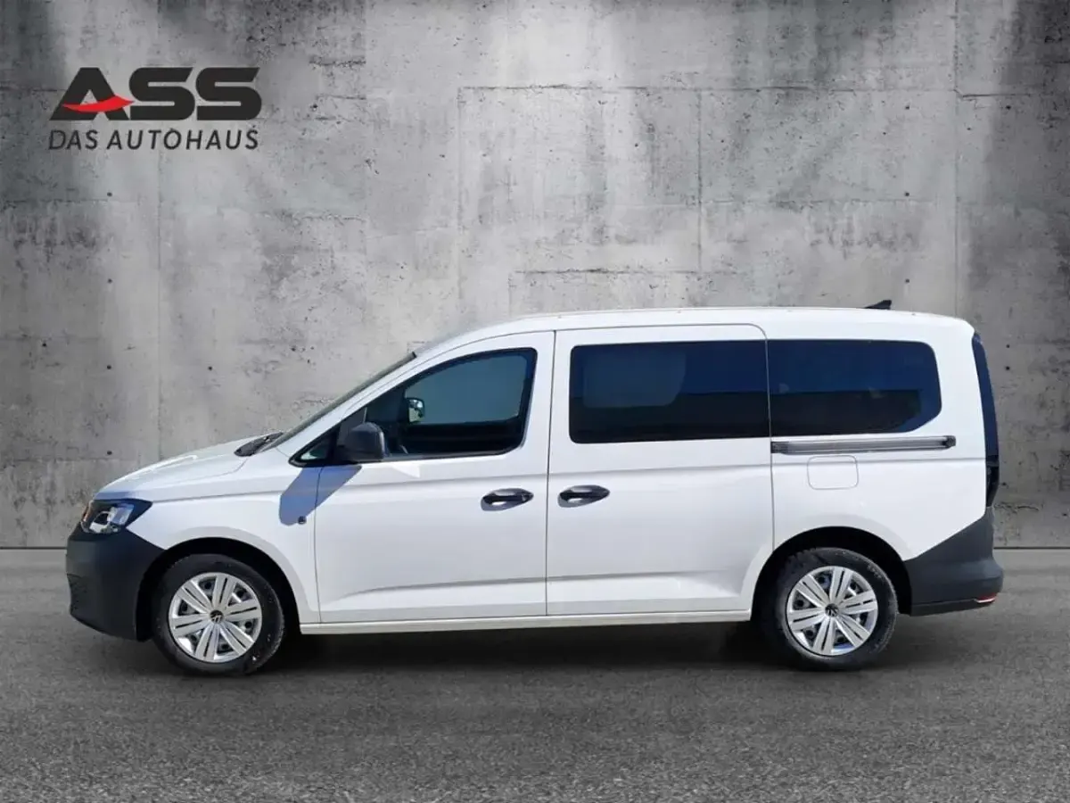 Gebraucht VW Caddy Maxi 102 PS (75 kW) 2023 Candyweiß Van / Kleinbus