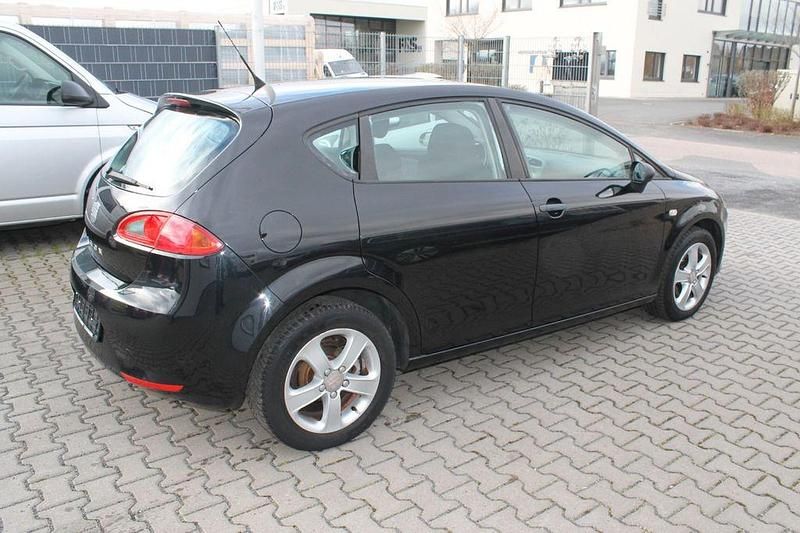 Gebraucht Seat Leon 102 PS (75 kW) 2007 Schwarz Kleinwagen