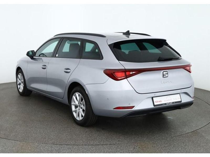 Gebraucht Seat Leon 150 PS (110 kW) 2021 Urban silber metallic (metallic) Kombi