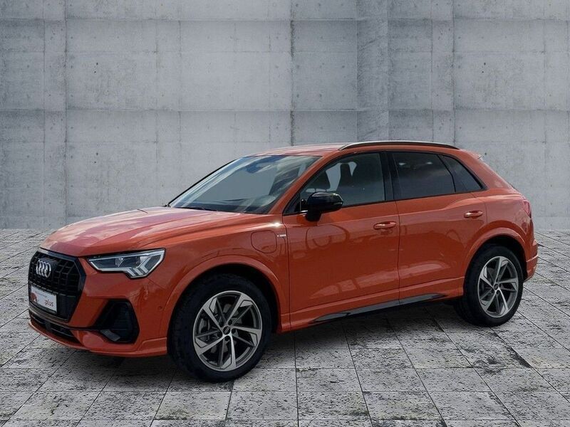 Gebraucht Audi Q3 S-Line 245 PS (180 kW) 2024 Pulsorange SUV