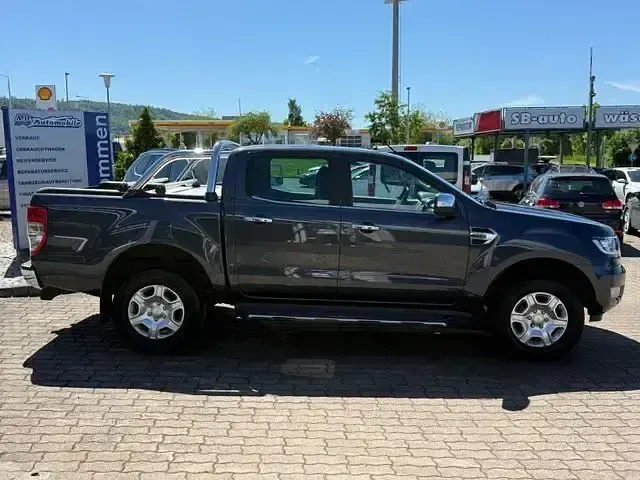 Gebraucht Ford Ranger Limited 210 PS (154 kW) 2016 Grau Pickup