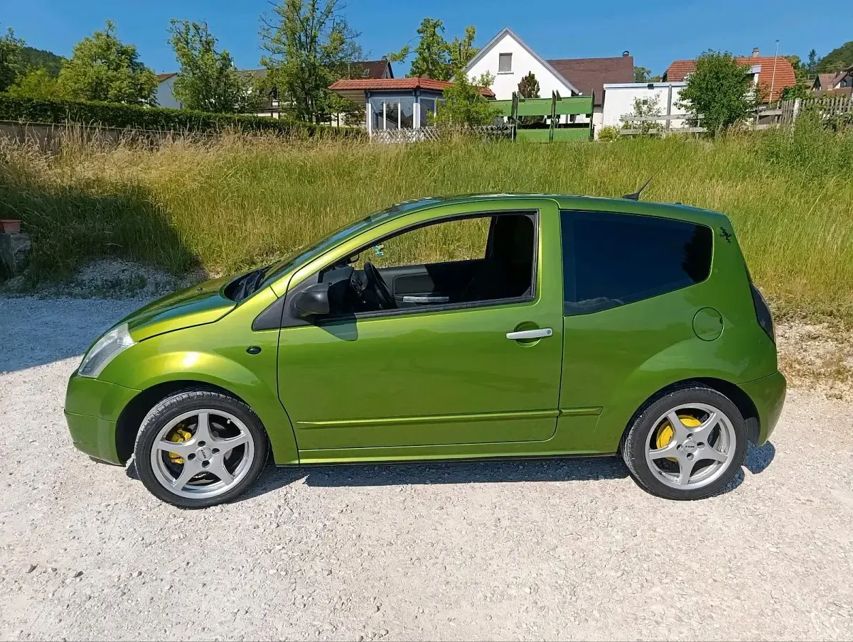 Gebraucht Citroën C2 60 PS (44 kW) 2005 Grün Kleinwagen