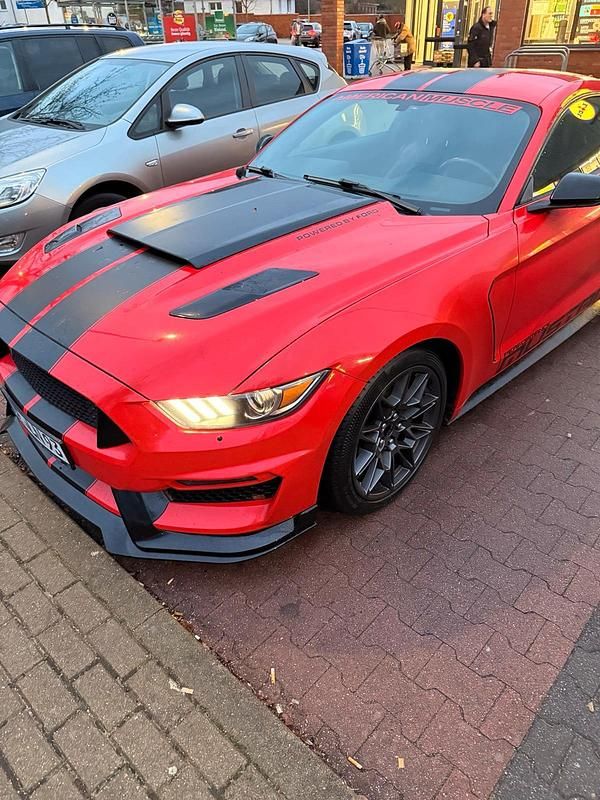 Gebraucht Ford Mustang 320 PS (235 kW) 2016 Rot Coupé