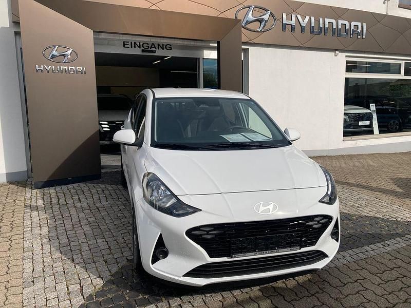 Atlas white uni Neu 2025 Hyundai i10 Comfort Kleinwagen | 19.190 € (Fairer Preis) - Bild 1/4