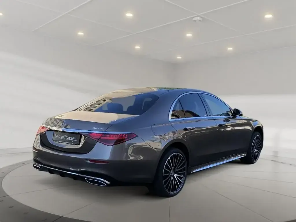 Gebraucht Mercedes S350 AMG 313 PS (230 kW) 2025 Braun Limousine
