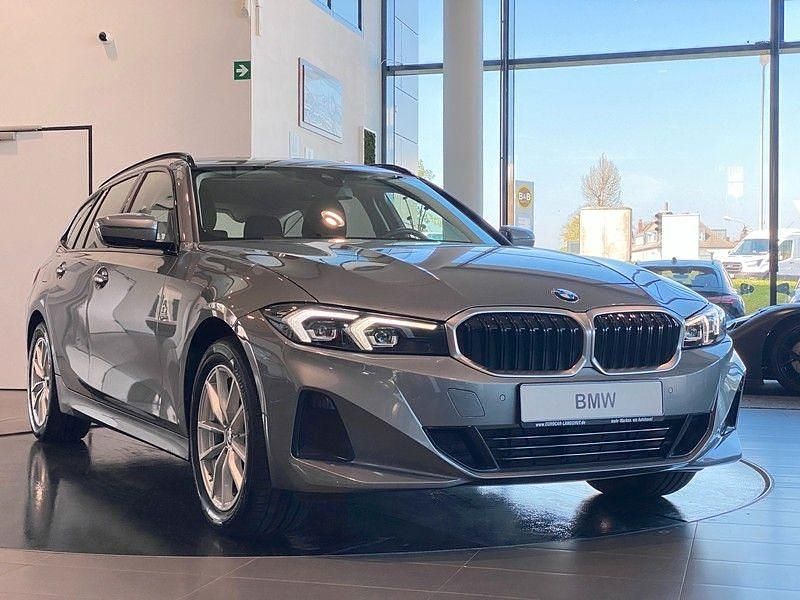 Gebraucht BMW 320 190 PS (139 kW) 2023 Grau Kombi