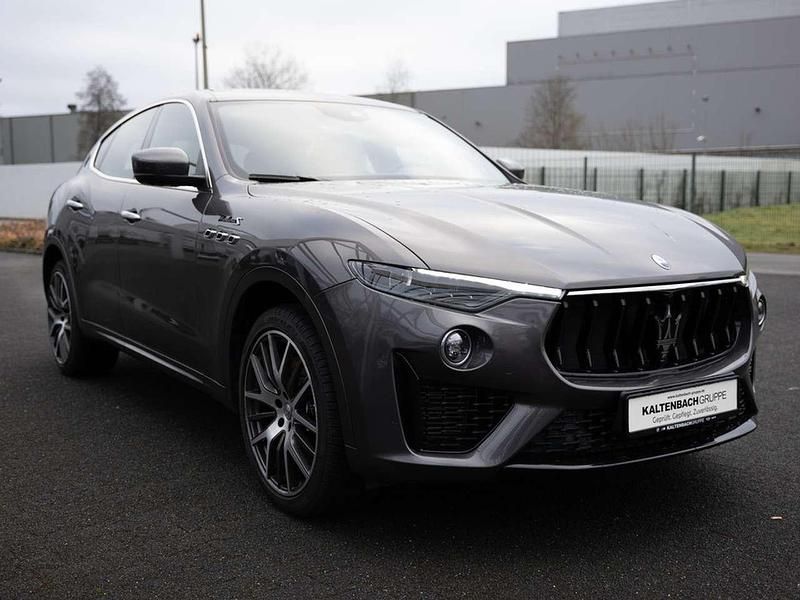 Gebraucht Maserati Levante 430 PS (316 kW) 2022 Grau SUV