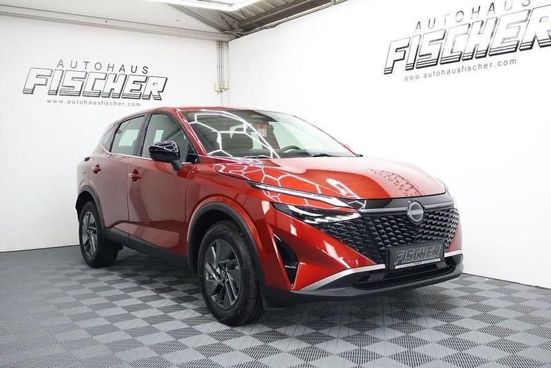 Neu Nissan Qashqai Acenta 158 PS (116 kW) 2025 Rot SUV