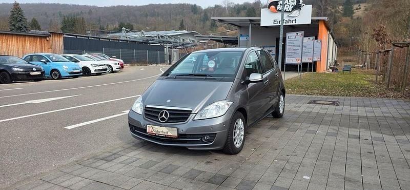 Gebraucht Mercedes A160 95 PS (69 kW) 2011 Grau Limousine
