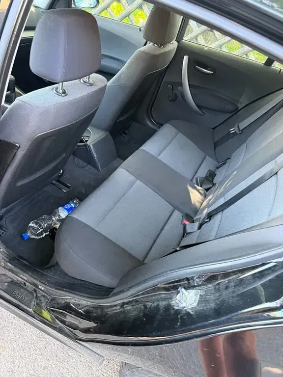Gebraucht BMW 116 116 PS (85 kW) 2006 Schwarz Kleinwagen