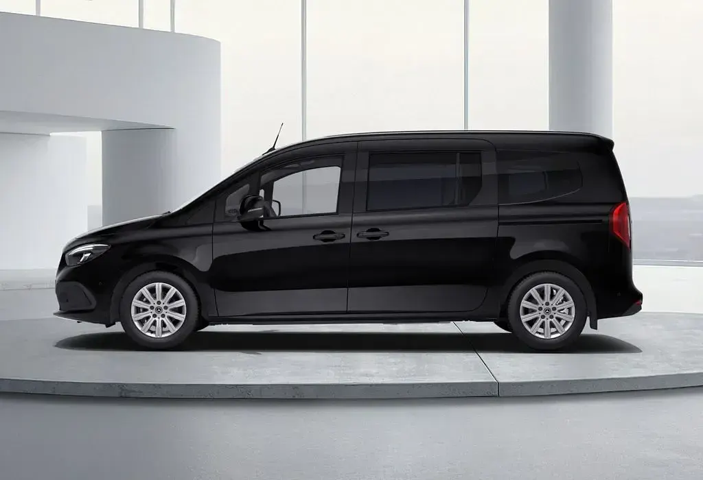 Gebraucht Mercedes T180 Progressive 131 PS (96 kW) 2025 Schwarz Van / Kleinbus