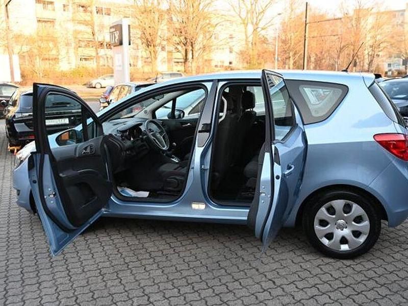 Gebraucht Opel Meriva Edition 101 PS (74 kW) 2014 Blau Van / Kleinbus