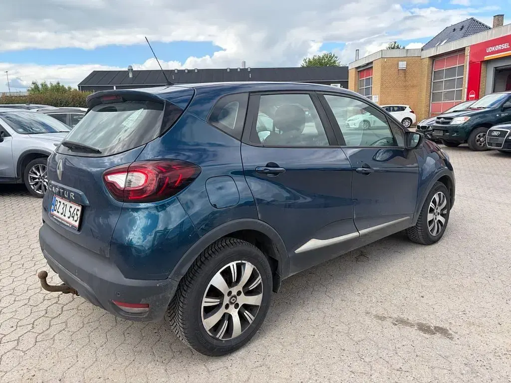 Gebraucht Renault Captur 90 PS (66 kW) 2018 Blau SUV