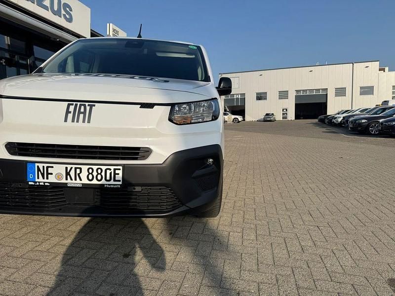 Gebraucht Fiat e-Doblò 100 kW (136 PS) 2025 Gelato weiß Van / Kleinbus