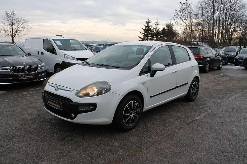 Gebraucht Fiat Punto 69 PS (50 kW) 2011 Weiß Kleinwagen