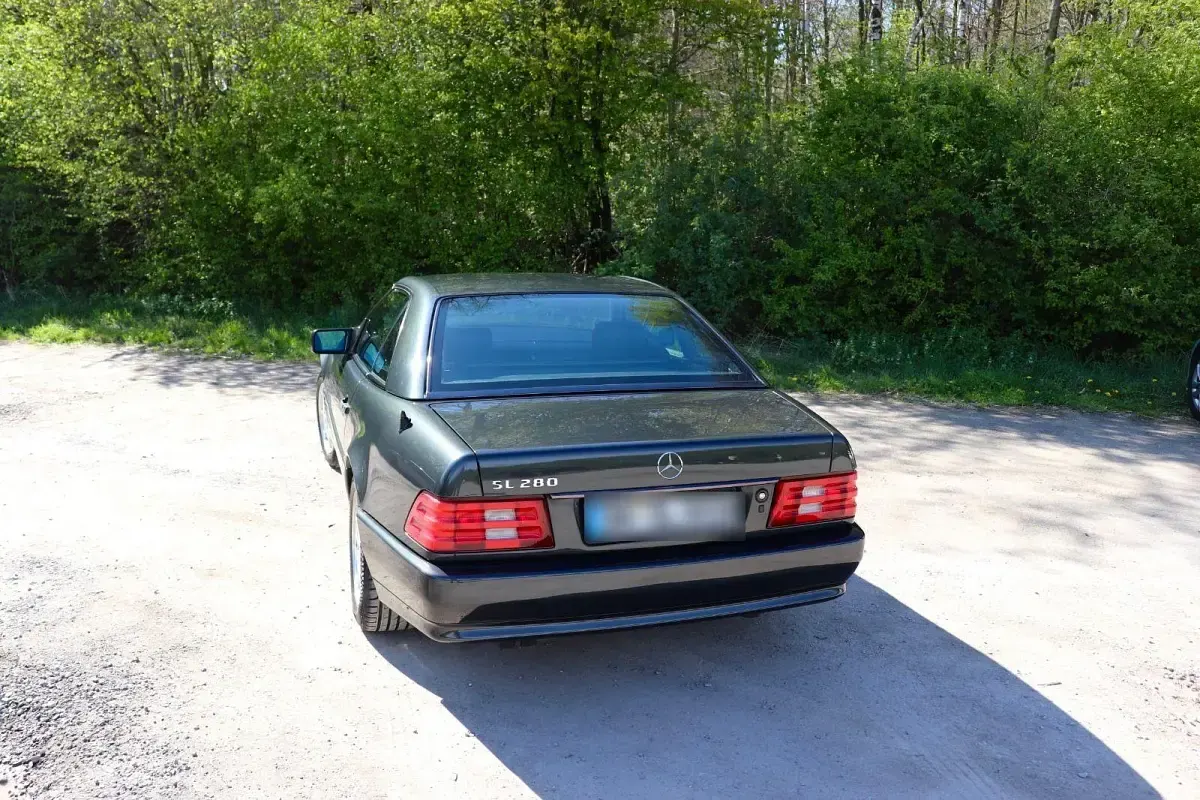 Gebraucht Mercedes SL280 193 PS (141 kW) 1994 Schwarz Cabrio