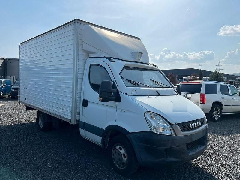 Gebraucht Iveco Daily 177 PS (130 kW) 2011 Weiß