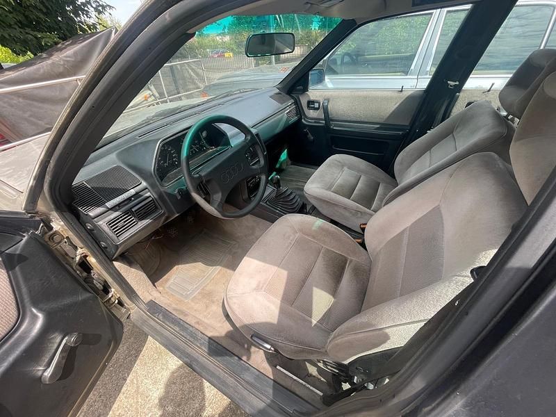 Gebraucht Audi 100 Basis 136 PS (100 kW) 1990 Grau Limousine