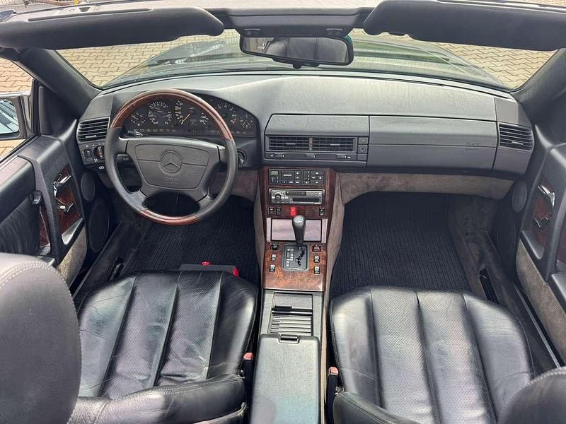 Gebraucht Mercedes SL320 231 PS (169 kW) 1995 Schwarz Cabrio