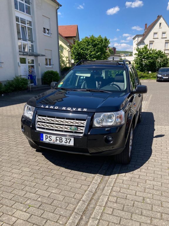 Schwarz Gebraucht 2007 Land Rover Freelander 2 HSE SUV | 8.500 € - Bild 1/4